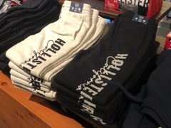 -Hollister(天环广场店)