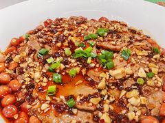 红油酱牛肉-鑫小城故事·藕汤·家常菜(台北一路总店)