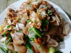 大肠炒河粉-凡老头米线砂锅(古荡新村西粮站)