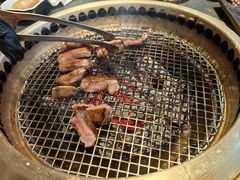 -铭牛烧肉·和牛海鲜自助(高新月牙湖店)