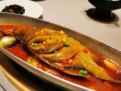印象徽州臭鳜鱼-山里亲戚(淞虹路店)