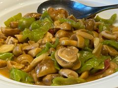 青椒火腿烩青头菌-翠府(翠湖北路店)