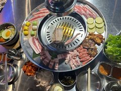 -哈哈碳都·牛肋条无限自助烤肉(宝龙店)