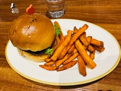 -TIGERS老虎西餐(亦庄店)