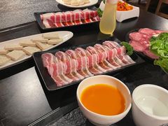 -嘿嘟嘟·肋条烧肉放题(爱融荟城店)