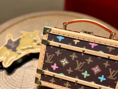 -LV路易威登(国际广场店)