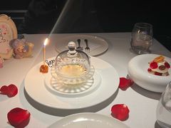 -弦月窗LUNETTE BY AMANDA(复兴路店)