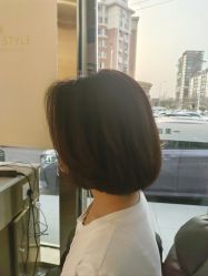 -一東造型烫发染发