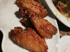 秘制烤鸡翅-猪啊牛呀羊啊铜盘烤肉(正大广场店)