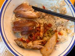 -明姨仔潮汕美食·碳炉猪脚·汕尾牛腩饭·起片鸡煲(起义路店)