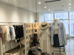 -眷顾自助服装工作室(中南金石国际广场A座店)