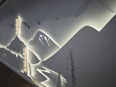 -伊宁站