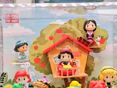 -泡泡玛特POPMART(东直门来福士店)