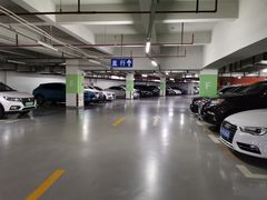 -九六广场-停车场