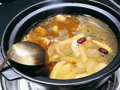 -野菌皇海景野生菌火锅(滨海大道店)