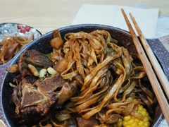 -内蒙焖面大盆骨餐馆(山大路店)
