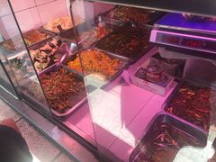 -老六素货(王顶堤店)