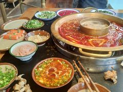 -王婆乔鲜鱼自助火锅(蜀汉路店)