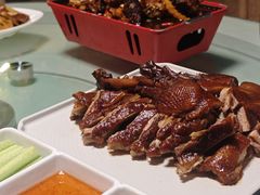 -老鼎万春卤菜(五代传承创始老店)