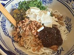 -蜗牛小馆醉乡民谣云南菜(惠新西里店)