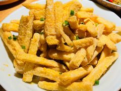 咸蛋黄炒茄子-吃饭皇帝大(解放西路店)