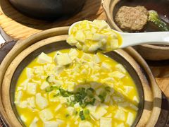 蟹黄豆腐-溱湖八鲜菜馆