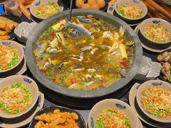 -石锅苗苗鱼(武汉首店)