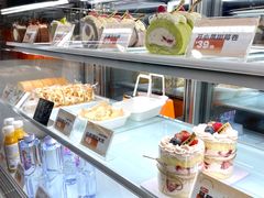 -卷们·现制生日蛋糕·蓝风车动物奶油(金源店)