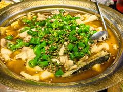 -辣尚瘾·烤鱼·新川菜(交大直营店)