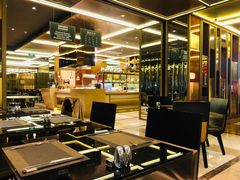 大堂-大中华希尔顿酒店-念自助餐·嗨啤·小龙虾