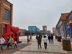 -TIMES CITY OUTLETS 时代·城市·奥特莱斯(上海国际时尚中心店)