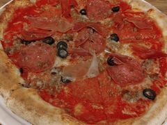 -城市大道红炉披萨烘焙坊