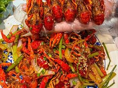 -乡土黄·鲜牛肉火锅·小龙虾(兴业街店)