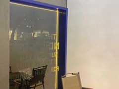 -本来不该有·鲜果咖啡(中山利和店)