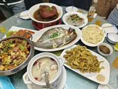 -老码头黑皮肘子锅包肉(赣水路店)