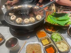 -草家酱蟹炭火烤肉店(珲春南路一店)