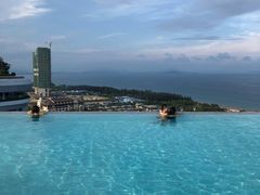 -瑰丽酒店·海吧·天际下午茶·现场DJ·天台酒吧