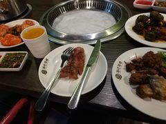 -海吃海喝海鲜烤肉餐厅
