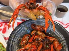 -肥肥虾庄·金牌油焖大虾(汉口城市广场店)