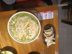 -老妈米线(港龙店)