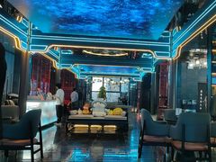-屋有岛沉浸游戏旗舰店(中山公园店)