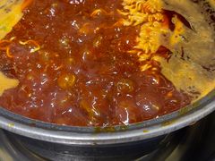 -钢管厂五区小郡肝串串香(蜀都万达店)