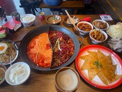 -萍姐火锅·公路夜市(武汉首店)