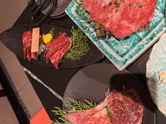 -山川小町·极番烧肉(新地假日广场店)