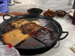 -正南齊北重庆老火锅(光华村直营店)