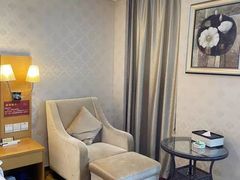 -清水湾酒店(深圳横岗塘坑地铁站店)