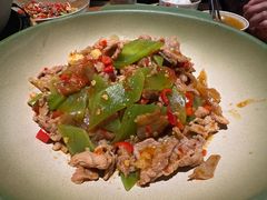 -吃饭皇帝大土家民族菜(荟聚店)