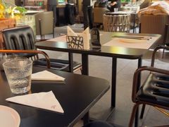 -洛缦音乐餐厅(工业展览馆万象城店)