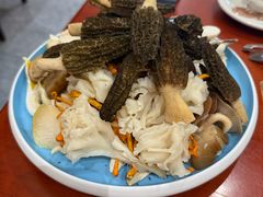 -菌之家·专业纯野生菌火锅·特色炒菌