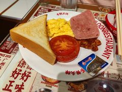 -英雄广场